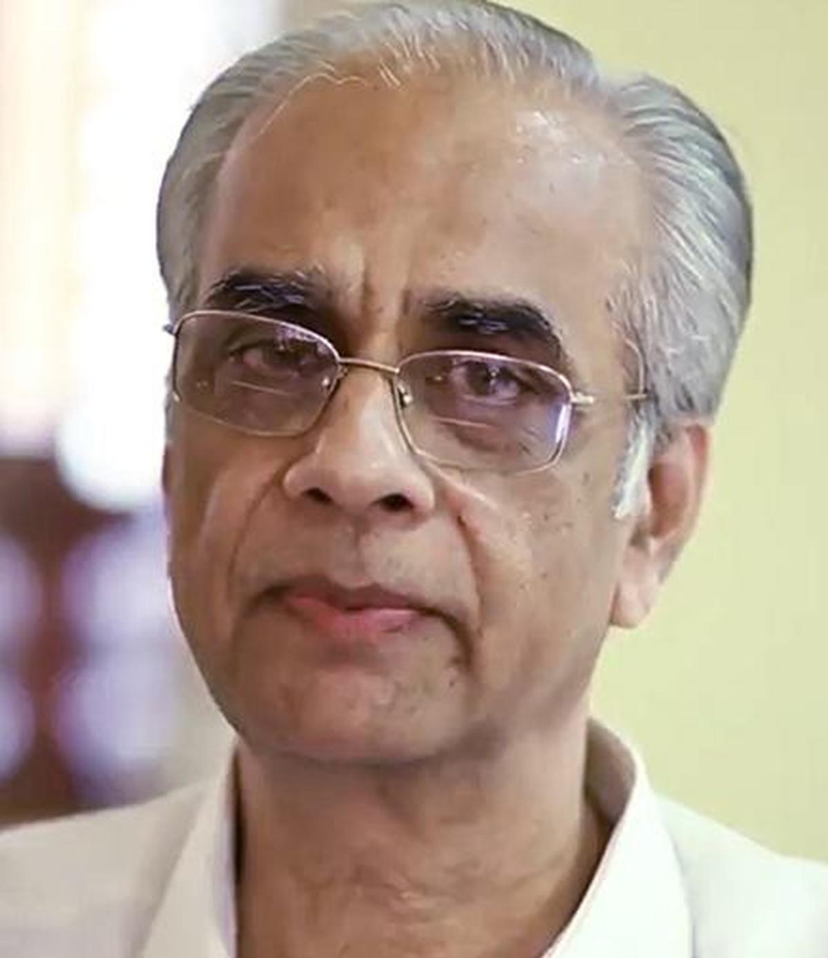 K Jayakumar 